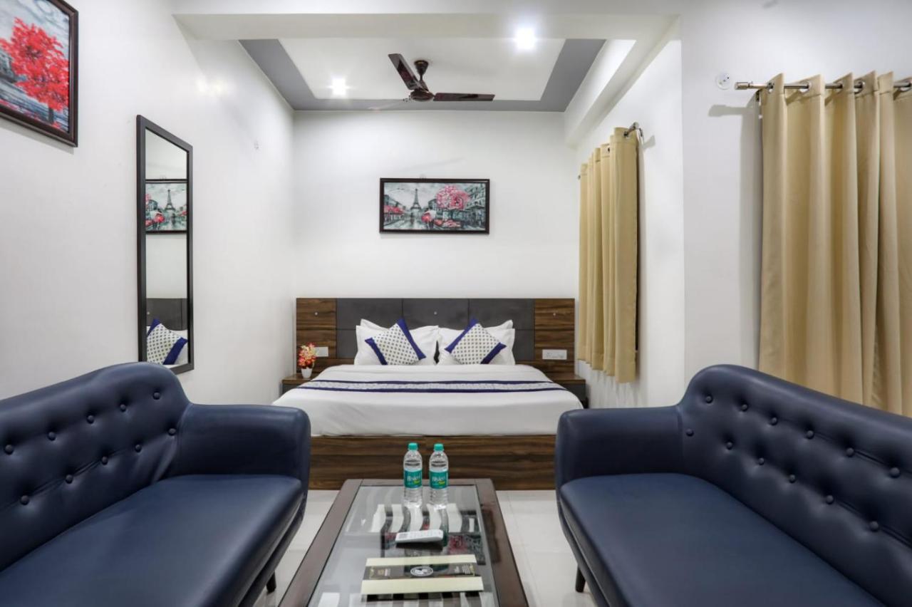 Kds Residency Hotell Greater Noida Exteriör bild