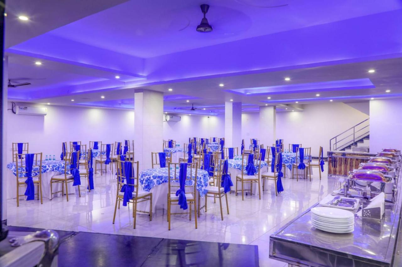 Kds Residency Hotell Greater Noida Exteriör bild